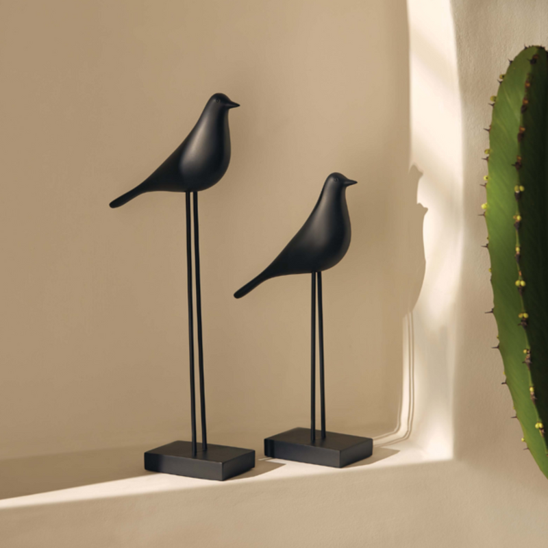 Escultura Nórdica Alba —  Pájaro Minimalista en Negro Mate